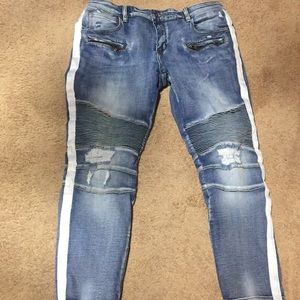 Crispy denim jeans